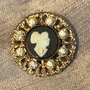 Vintage Gold and Black Cameo Brooch